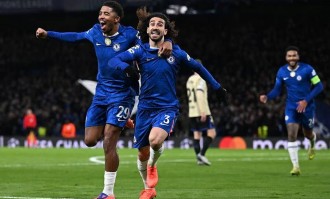 足坛悲喜一夜！欧冠冠军1-3爆大冷，多特6连胜，AC米兰23轮不败，切尔西4-0晋级