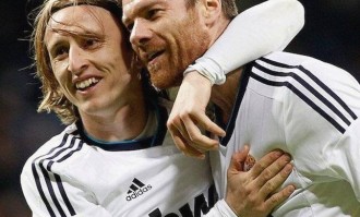 官宣！阿隆索第3次加盟皇马！3目标已完成1个，伯纳乌仅剩2老队友