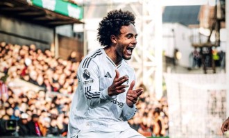 1个进球就敢要5000万欧元？曝罗马求购齐尔克泽，曼联狮子大开口