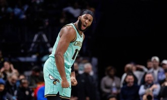 再补强!火箭一年310万签约侧翼 此人是杜兰特前队友