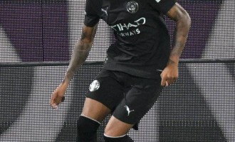 瓜迪奥拉的“新门将实验”：多纳鲁马能否复制哈兰德的奇迹？