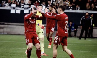 老将首发利物浦5-1大胜，终结欧冠连败