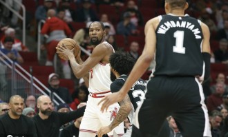 又崩盘了！火箭陷入死循环 杜兰特末节仅4分