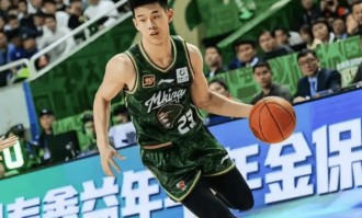 欧冠决赛惊现超级逆转，皇马3比1战胜利物浦夺冠，安切洛蒂赛后透露更衣室秘密